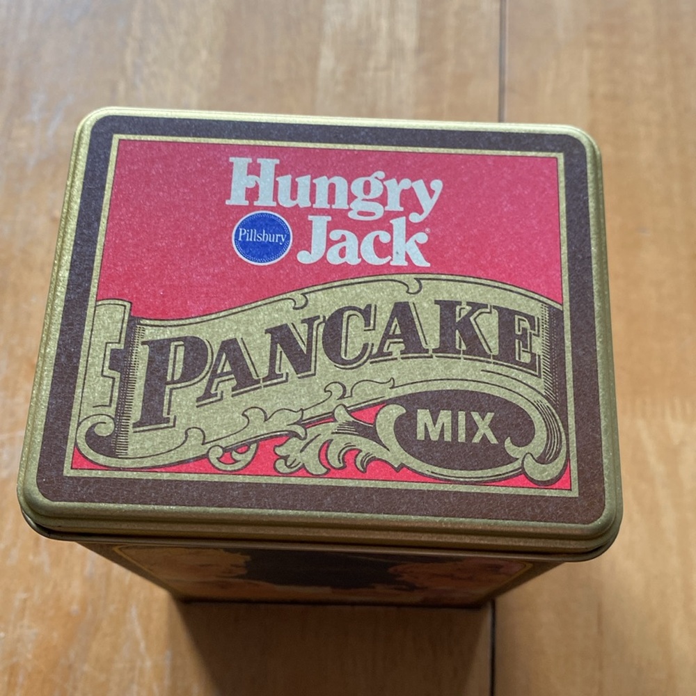 Vintage Tin Pillsbury Advertising collectible tin. Hungry Jack pancake canister. - Picture 4 of 6